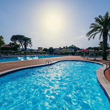 Golfo Del Sole 4*